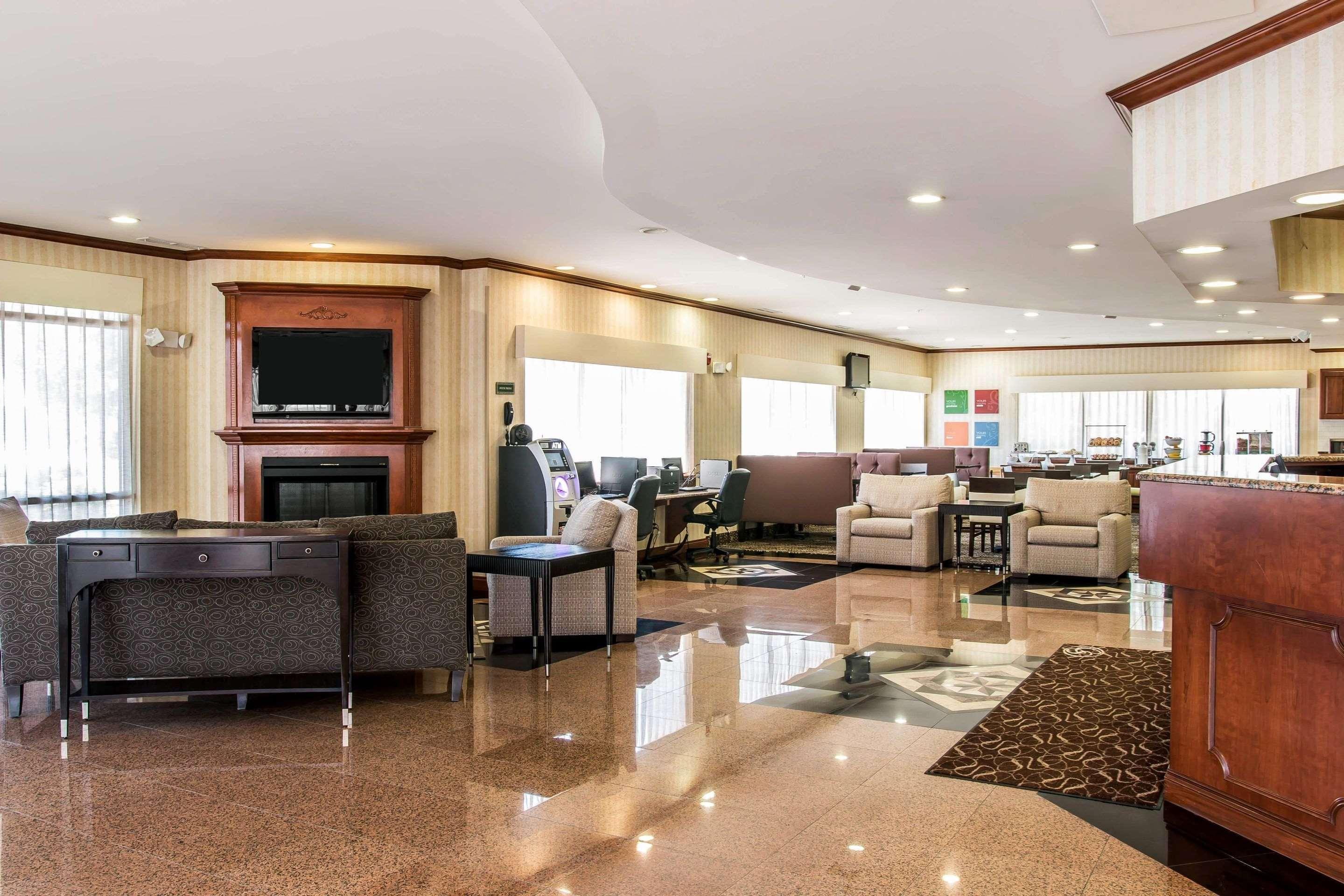 Comfort Suites Canton - Detroit Luaran gambar