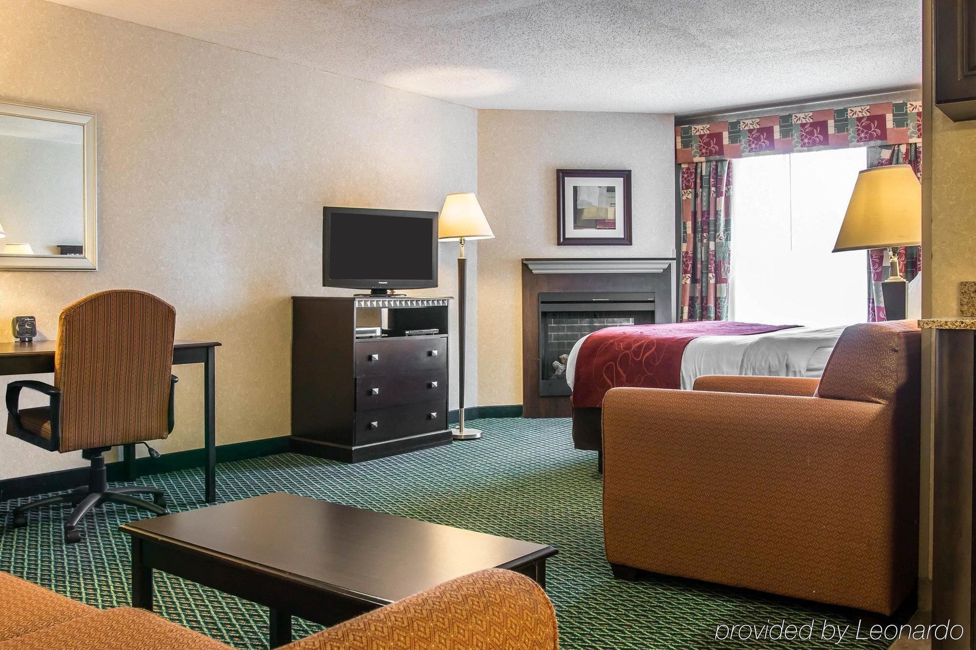 Comfort Suites Canton - Detroit Luaran gambar
