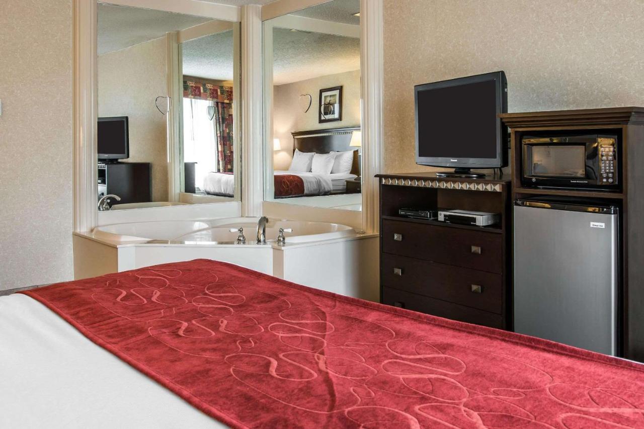 Comfort Suites Canton - Detroit Luaran gambar
